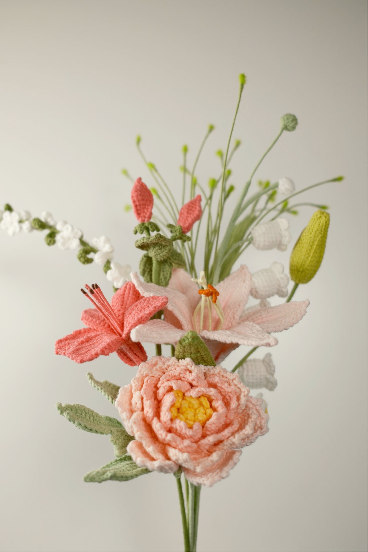 Blush Lily & Peony