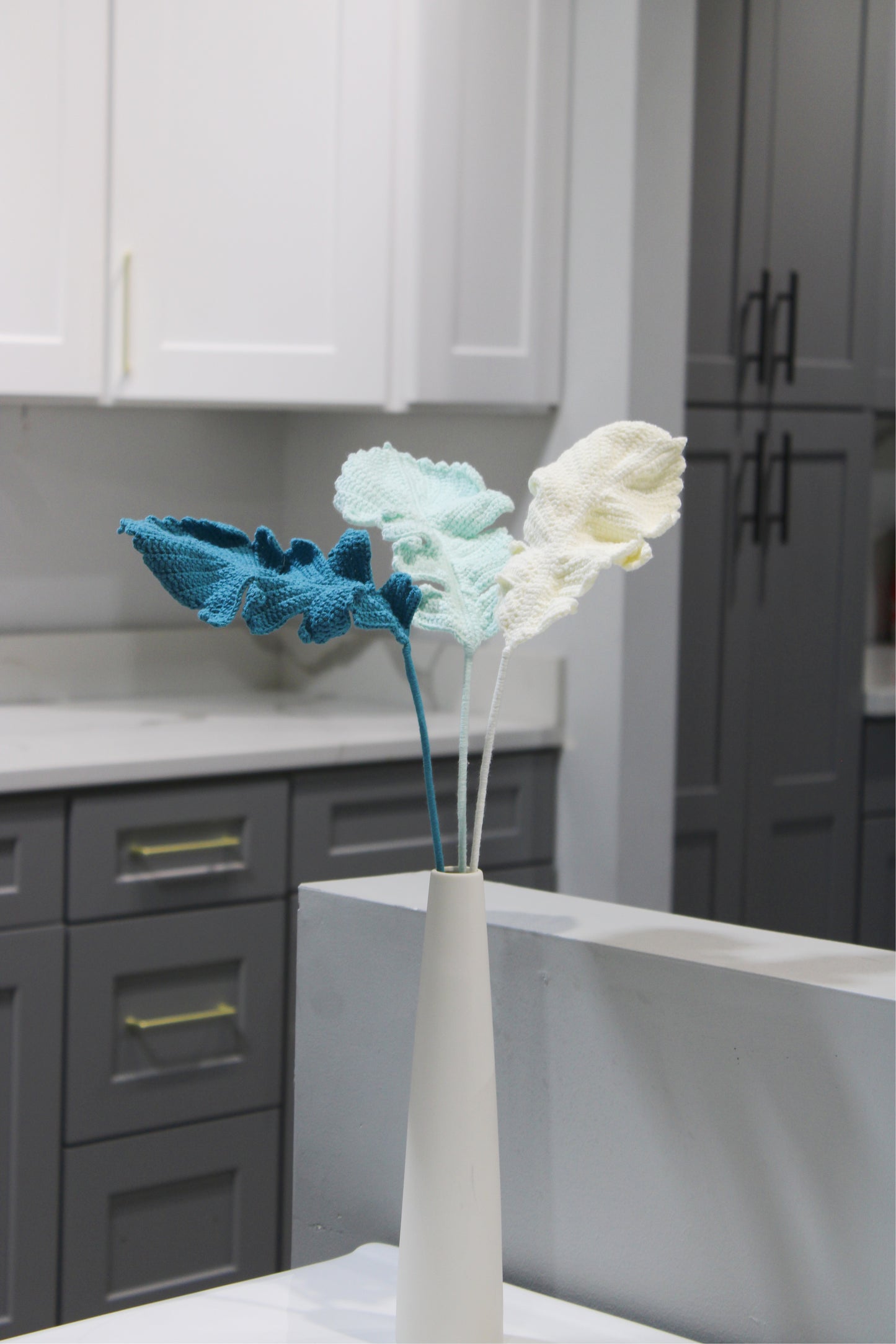 Pinnate Leaf | Unique Blue Leaf